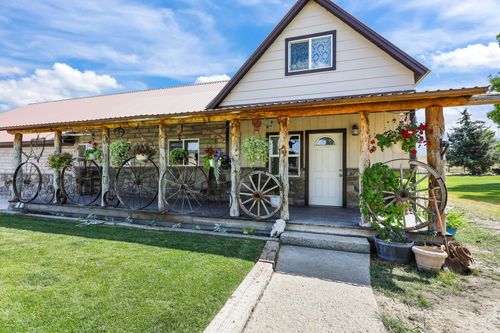 6995 W 2200 S, Weston, ID, 83286-5104 | Card Image