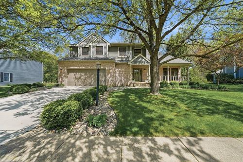 105 Andover Dr, Valparaiso, IN, 46383-1389 | Card Image