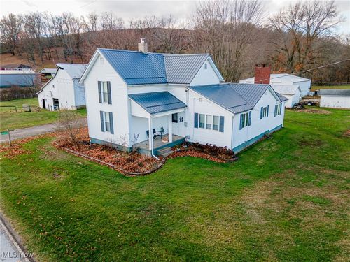 22033 County Road 124, West Lafayette, OH, 43845-9655 | Card Image