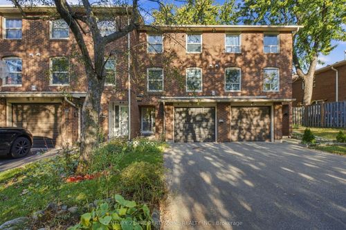 38 Eden Pk, Brampton, ON, L6T3A5 | Card Image