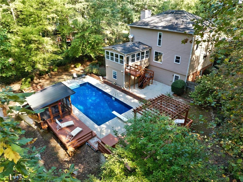 Knotts Pointe Dr, Woodstock, GA 30188