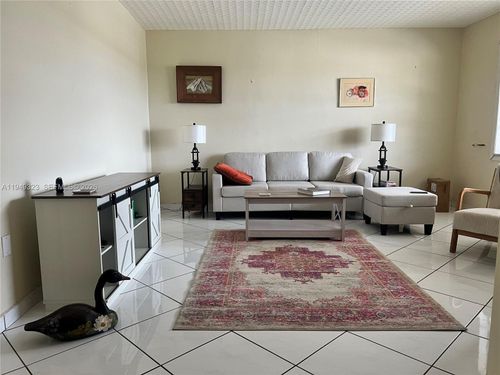 310-16750 Ne 14th Ave, Miami, FL, 33162 | Card Image