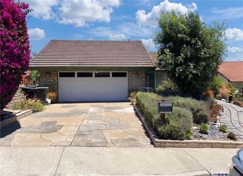 25522 Mackenzie St, Laguna Hills, CA, 92653 | Card Image