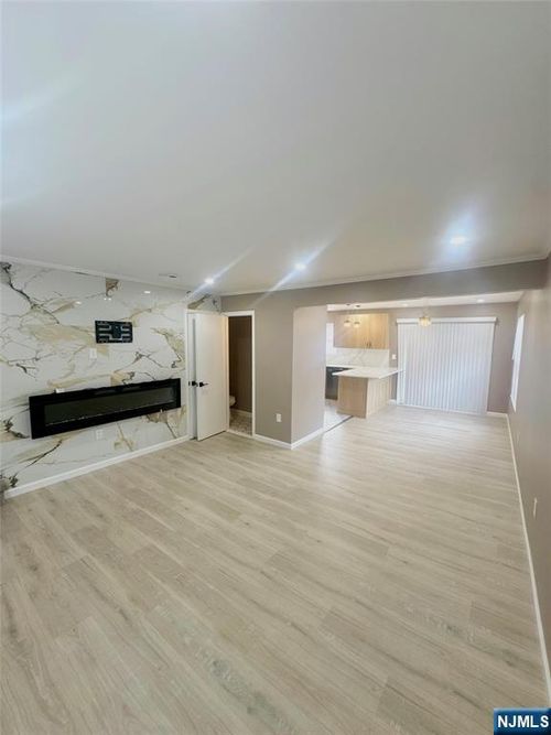 239 40th, Irvington, NJ, 07111 | Card Image