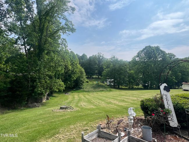 861 Hickory Tree Rd, House other with 3 bedrooms, 2 bathrooms and null parking in Bristol TN | Image 7