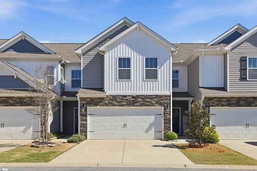 569 Yellow Fox Rd, Greer, SC, 29650-4696 | Card Image
