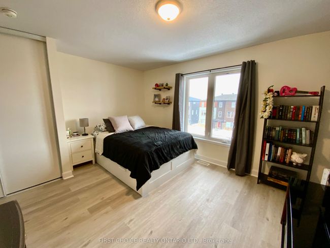 10 - 46 Lakepointe Dr, Condo with 2 bedrooms, 3 bathrooms and 2 parking in Orléans ON | Image 27