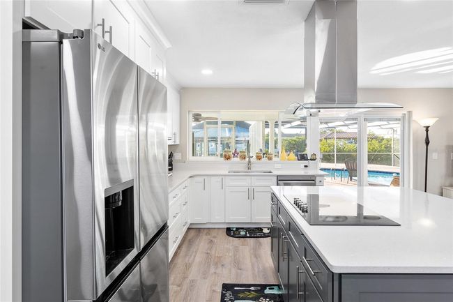 6518 Senegal Palm Way, House other with 3 bedrooms, 2 bathrooms and null parking in APOLLO BEACH FL | Image 11