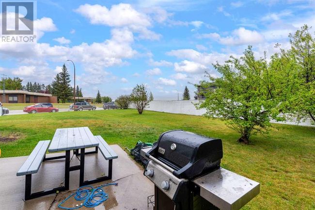 7 - 4501 39 St, Townhouse with 3 bedrooms, 3 bathrooms and 4 parking in Lloydminster SK | Image 5