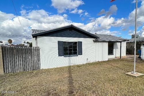 1934 E Mitchell Dr, Phoenix, AZ, 85016-6411 | Card Image
