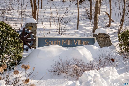 95-95 S Mill Dr, South Glastonbury, CT, 06073-2223 | Card Image