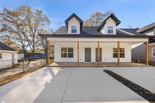 13b Jamison St, Greenville, SC, 29611-5815 | Card Image