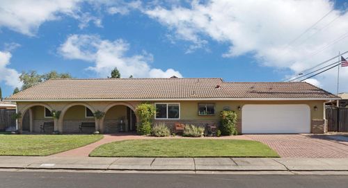 18946 Lambert Way, Lockeford, CA, 95237 | Card Image