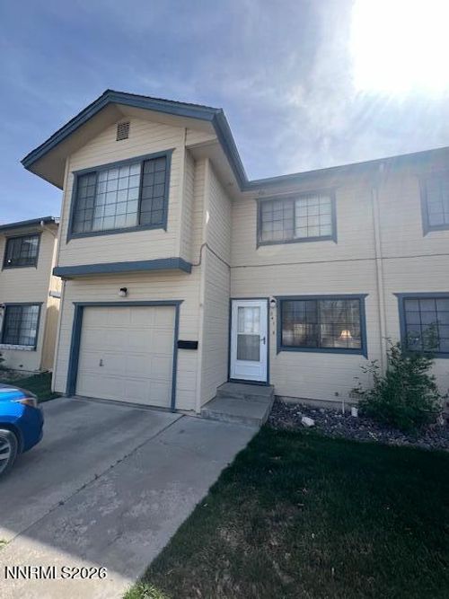 841 W Center Street, Fallon, NV, 89406 | Card Image