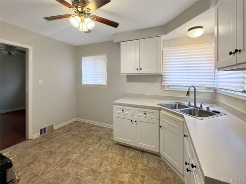 1166 Zephyr Street, York Charter Township, MI, 48198 | Card Image