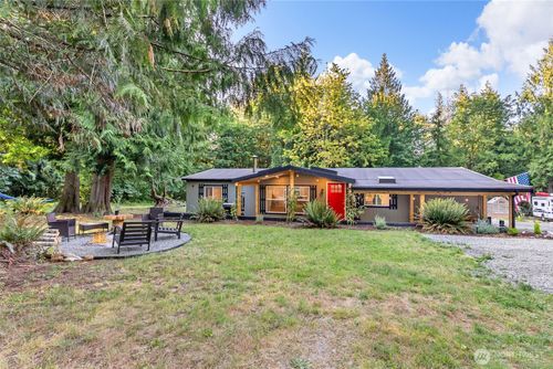 28408 Se 43rd St, Fall City, WA, 98024-7020 | Card Image