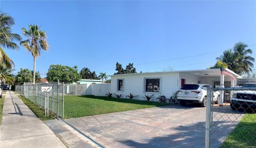 15310 Jackson Dr, Homestead, FL, 33033-2630 | Card Image