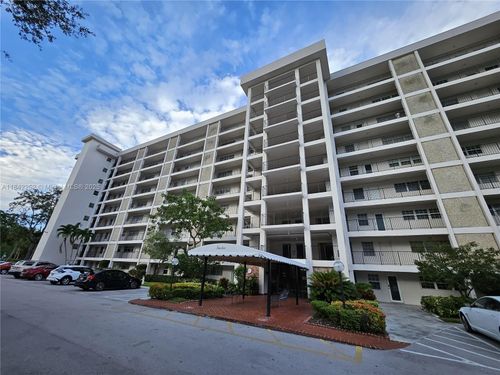 apt-710-3250 N Palm Aire Dr, Pompano Beach, FL, 33069-3826 | Card Image