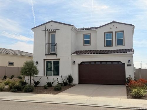 7795 La Mesa Summit Dr, La Mesa, CA, 91941-8080 | Card Image