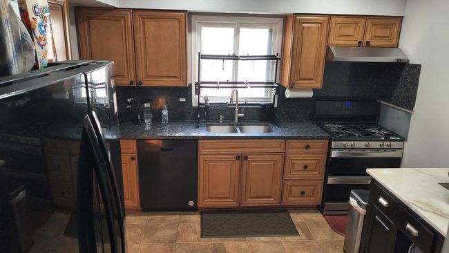 1316 S Quail Walk, Townhouse with 3 bedrooms, 2 bathrooms and 1 parking in Mount Prospect IL | Image 4