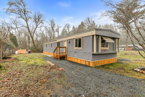 38-24542 Redwood Hwy, Kerby, OR, 97531-9706 | Card Image