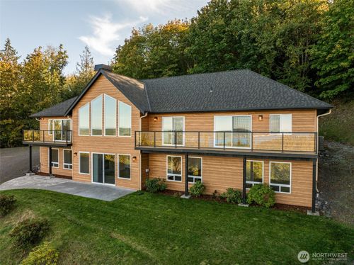 337 Louella Rd, Sequim, WA, 98382-6619 | Card Image