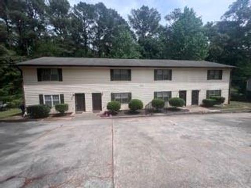 5954 Stonewall Dr, Union City, GA, 30291-1153 | Card Image