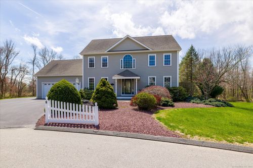 6 Amanda Cir, Pomfret Center, CT, 06259-1246 | Card Image