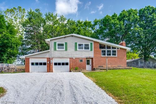 3721 Sunnyfield Dr, Copley, OH, 44321-1938 | Card Image