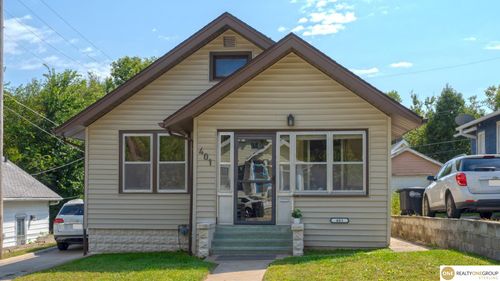 401 Valley St, Omaha, NE, 68108-2128 | Card Image