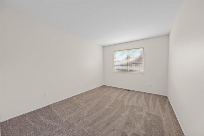 110 Sycamore Dr, Condo with 2 bedrooms, 2 bathrooms and null parking in Middletown NY | Image 24