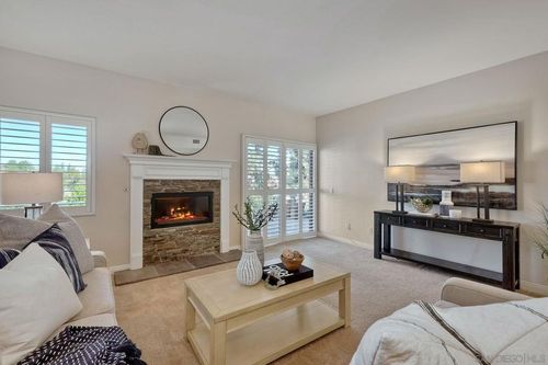 17730 Valle De Lobo Dr, Poway, CA, 92064-1017 | Card Image