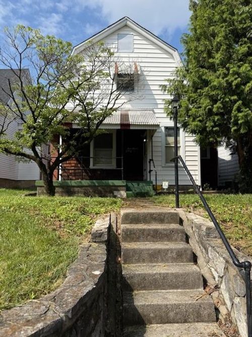 311 Gunckel Ave, Dayton, OH, 45410-2009 | Card Image
