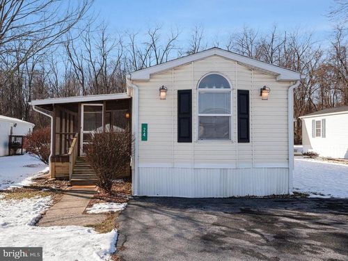 24 Hathaway Dr, Carlisle, PA, 17015-8892 | Card Image