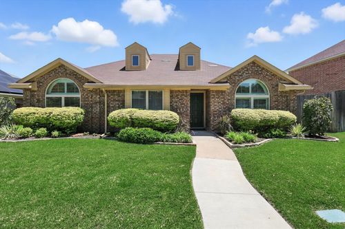 960 Cassion Dr, Lewisville, TX, 75067-7467 | Card Image