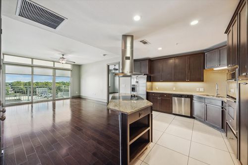 526-9870 Gaylord Drive, Houston, TX, 77024 | Card Image