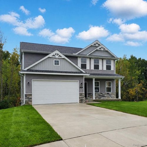 553 Jubilee Dr, Whitmore Lake, MI, 48189-9057 | Card Image