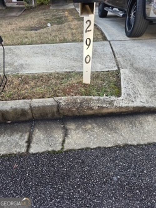 290 Brookview Dr, Riverdale, GA, 30274 | Card Image