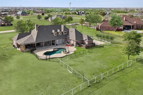 255 Bowie Ct, Lucas, TX, 75002-7570 | Card Image
