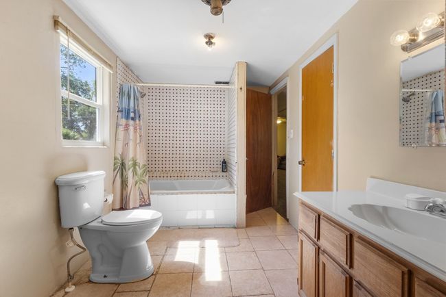 206 Ne 538 Th Ave, House other with 3 bedrooms, 2 bathrooms and null parking in OLD TOWN FL | Image 24