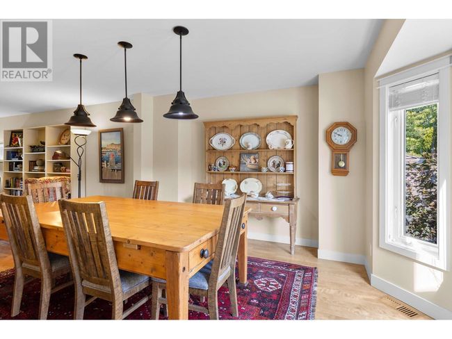 464 Cascia Dr, House other with 4 bedrooms, 4 bathrooms and 2 parking in Kelowna BC | Image 14