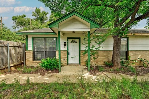 a-415 M L K Dr, Elgin, TX, 78621-3033 | Card Image