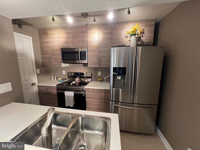 APT-1034 - 12163 Penderview Ter, Condo with 1 bedrooms, 1 bathrooms and null parking in FAIRFAX VA | Image 16