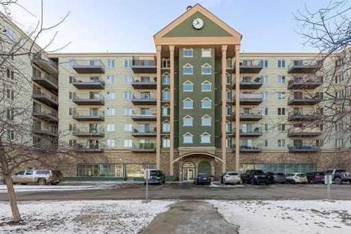 704-8535 Clearwater Drive, Fort Mcmurray, AB, T9H0B7 | Card Image