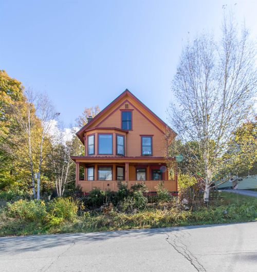 115 Prospect St, Newport, VT, 05855-2027 | Card Image