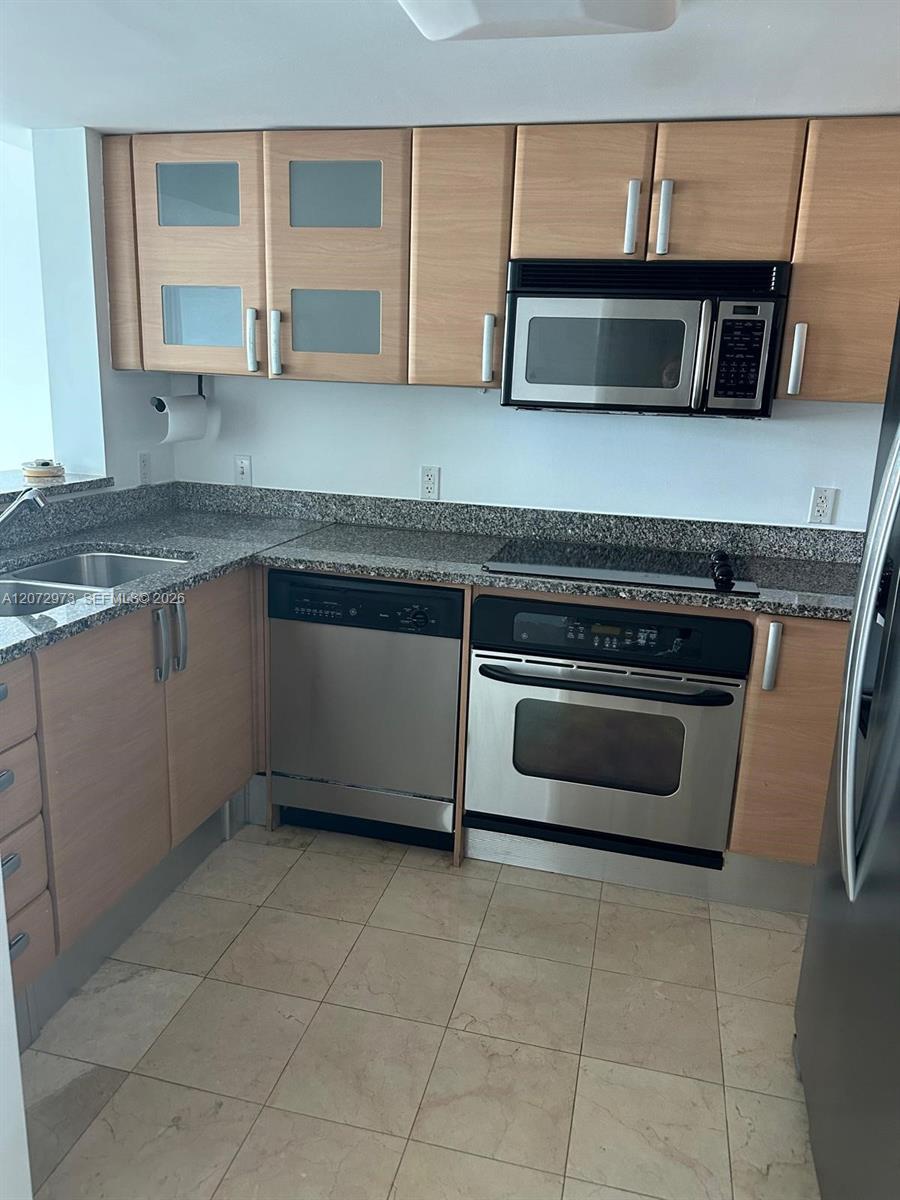 Residential Lease in Miami 5