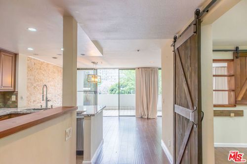 apt-205-880 W 1st St, Los Angeles, CA, 90012-2417 | Card Image