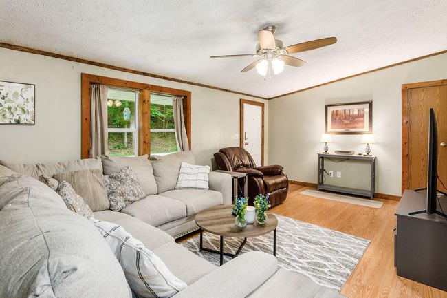 9072 Walnut Dowler Rd, House other with 2 bedrooms, 2 bathrooms and null parking in Logan OH | Image 11