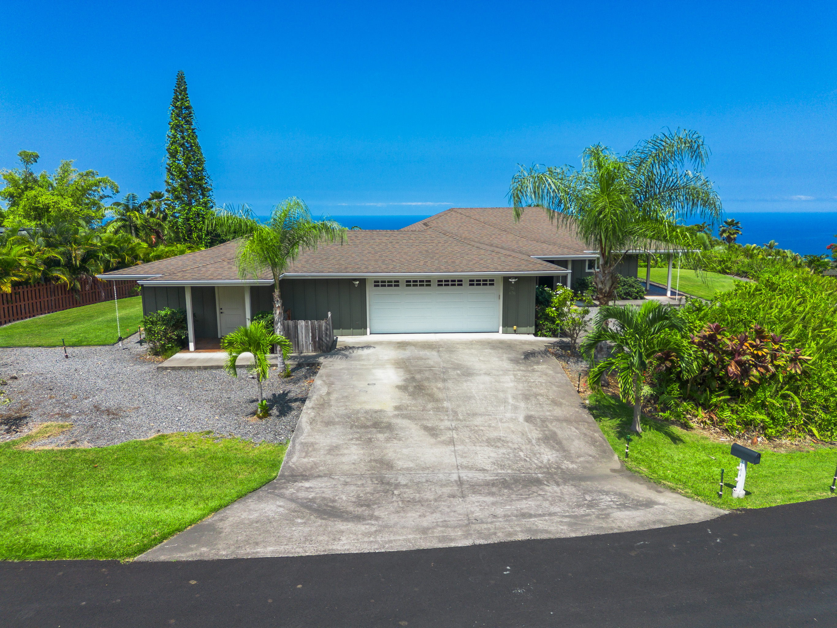 Residential in Kailua Kona 5