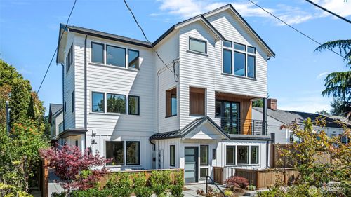3812 31st Ave W, Seattle, WA, 98199-1714 | Card Image